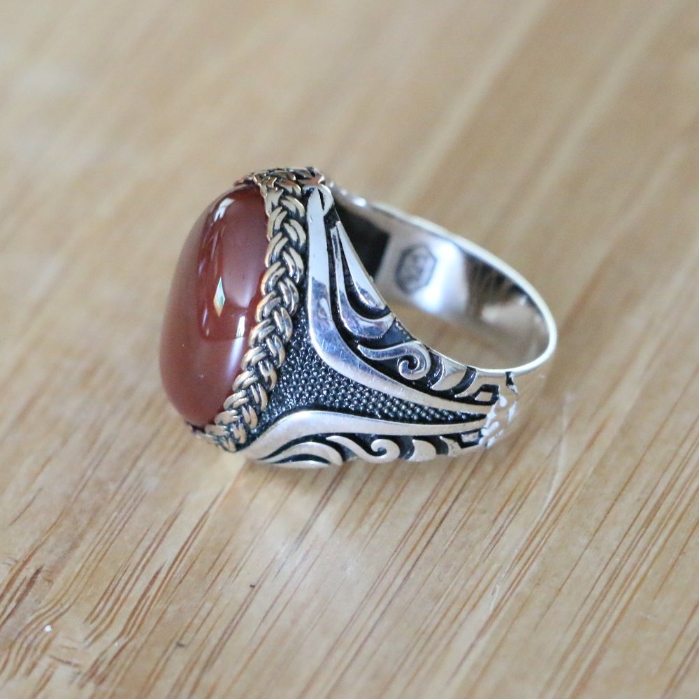 925 Sterling Silver Men's Ring with Red Agate Stone